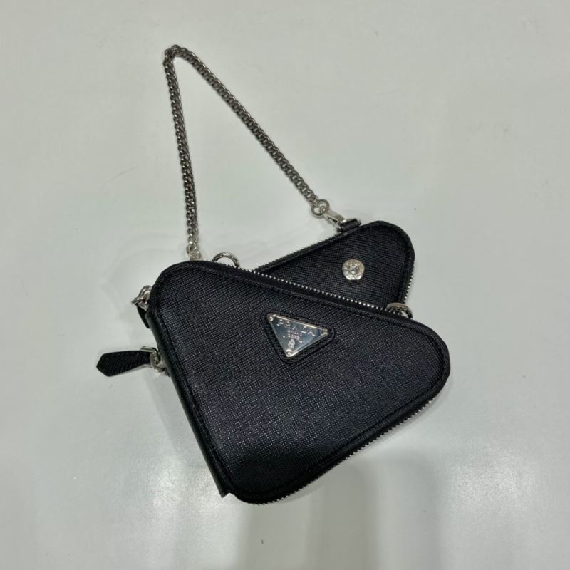 Pra*a triangle pouch